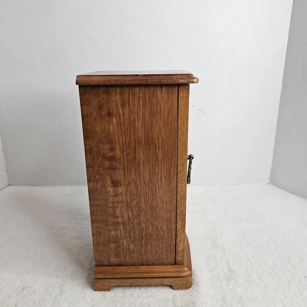 Montgomery Ward vintage 10